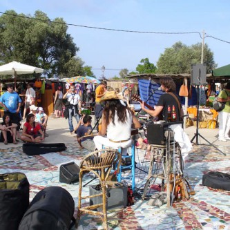 965-mercado hippy pilar de la mola formentera